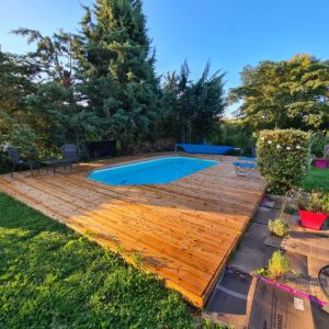 plage-de-piscine-bois-thermopin-Steinseltz1-min